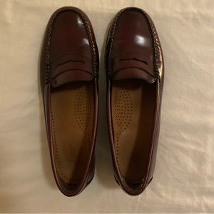 burgundy maroon weejuns loafers
